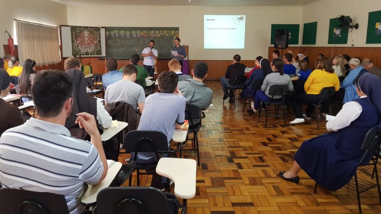 Ação Evangelizadora em prol das vocações é apresentada à Pastoral Vocacional da Igreja catarinense