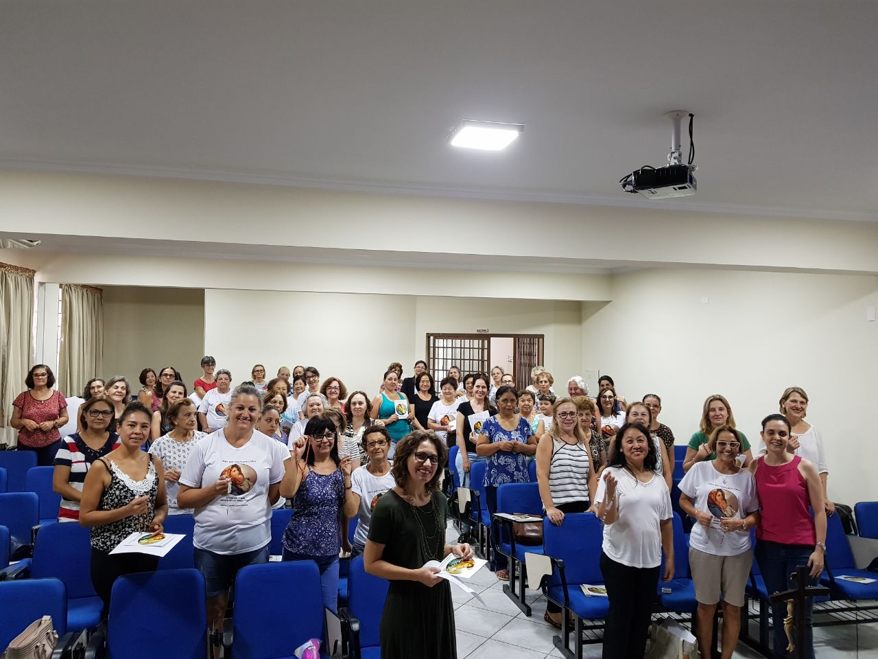 Grupo de mães que rezam pelos filhos assume rezar pelas vocações