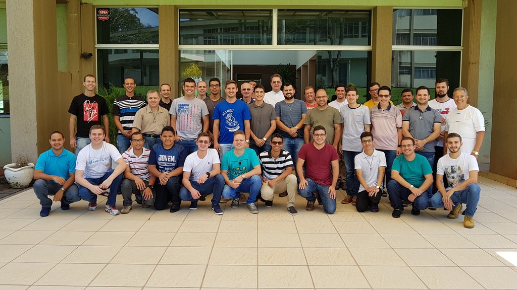 Seminaristas da Arquidiocese de Maringá