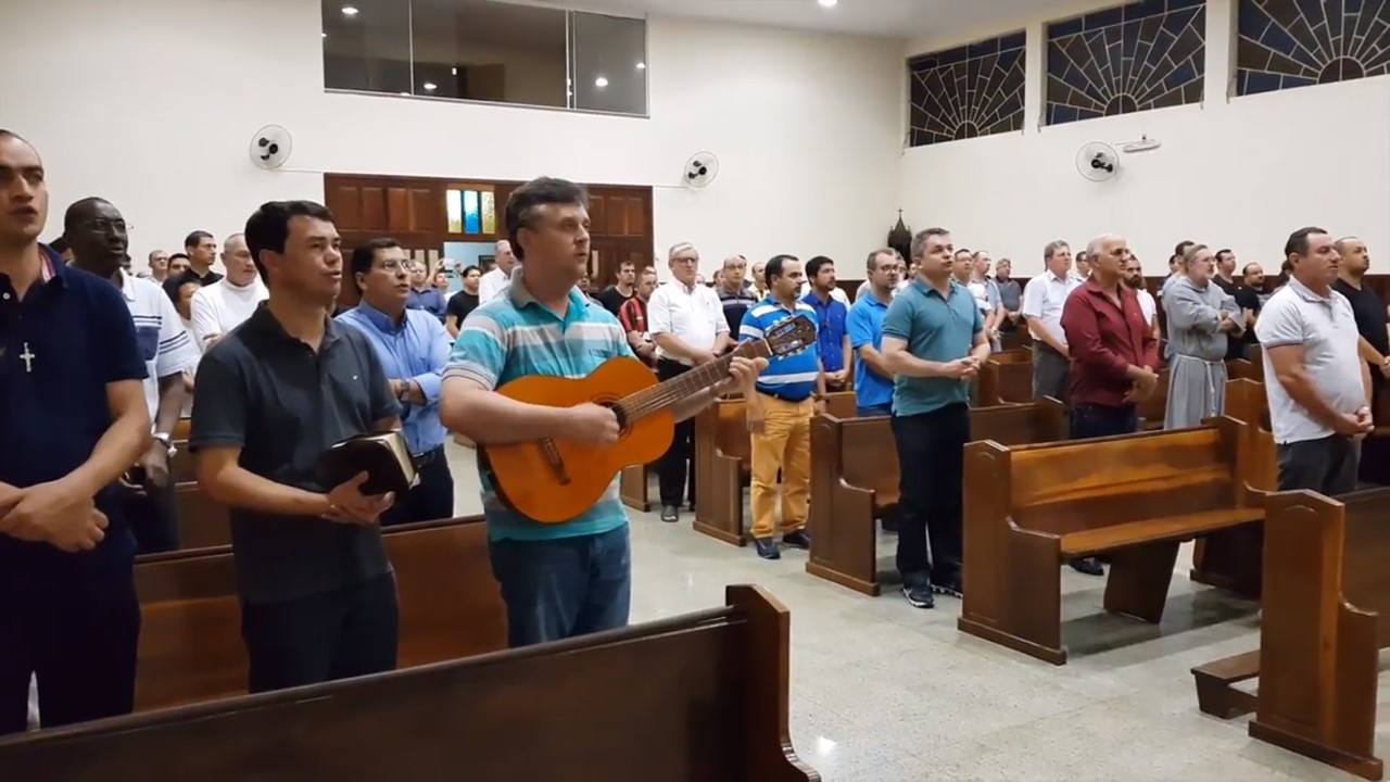 Padres do Paraná iniciam momento de lazer com oração pelas vocações