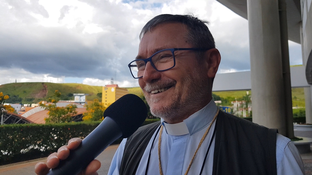 Bispo missionário – Dom Giuliano Frigeni