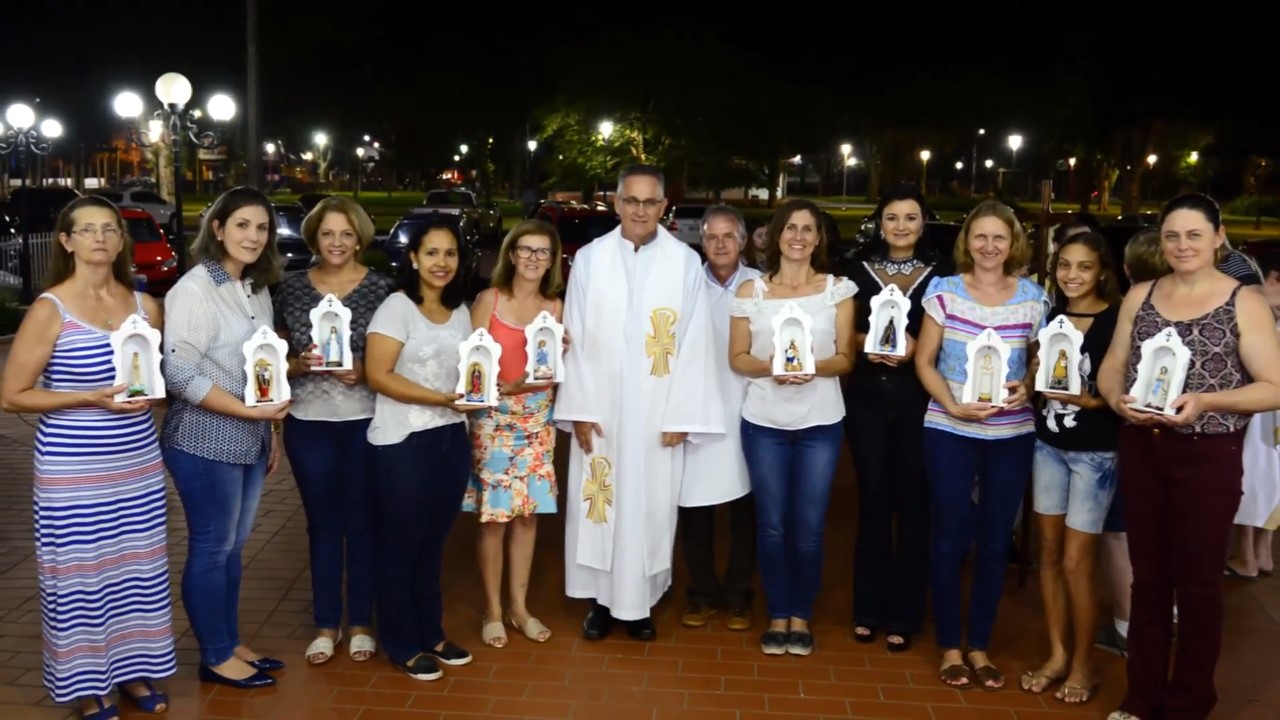 Missa de envio das Capelinhas para as crianças da catequese