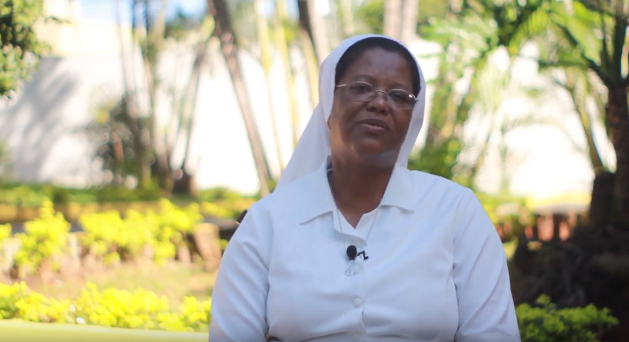 Ir. Sônia Oliveira, Carmelita Missionária de Santa Teresa do Menino Jesus