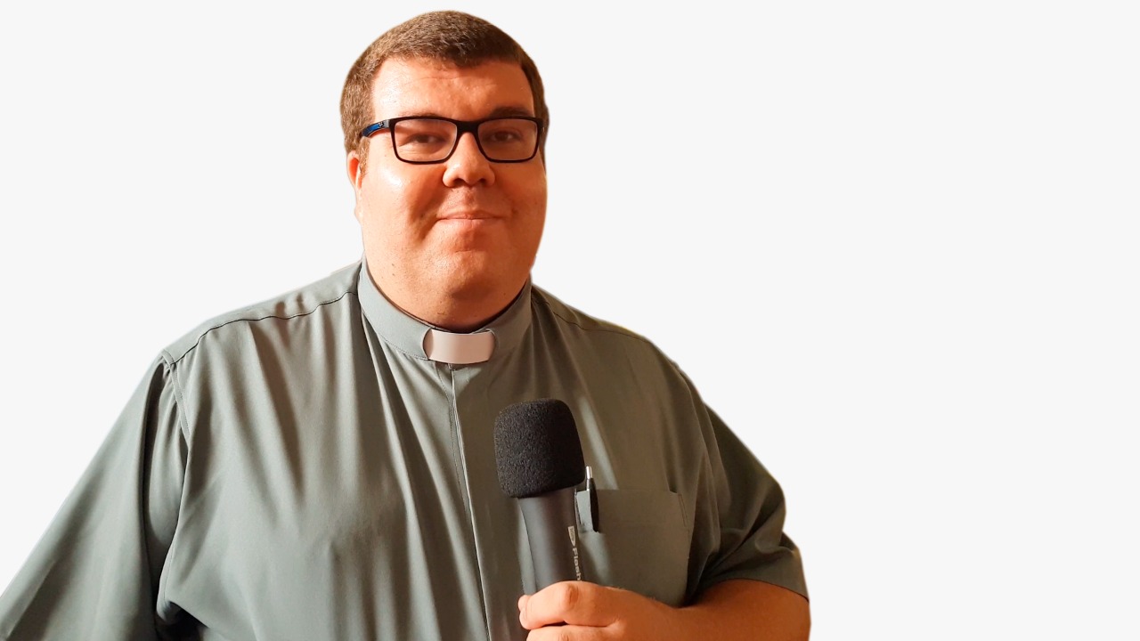 Vocação – Pe. Luís Fernando da Silva [Tradução em libras]