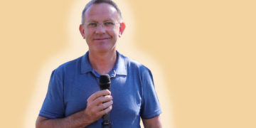 Vocação – Pe. Elizeu Nahm [Tradução em Libras]