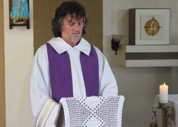 Vocação – Pe. Joel Nalepa [Interpretação em Libras]