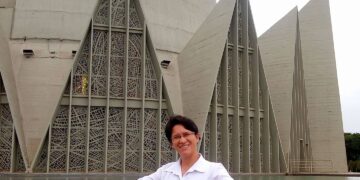 Vocação – Ir. Geovani de Fátima Domingues [Interpretação em Libras]