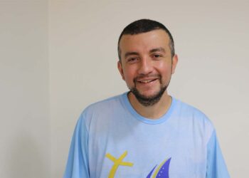 Amauri de Campos Júnior – Seminarista [Interpretação em Libras]