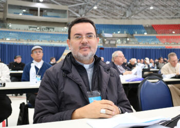 Vocação | Dom Francisco Agamenilton Damascena [Libras]