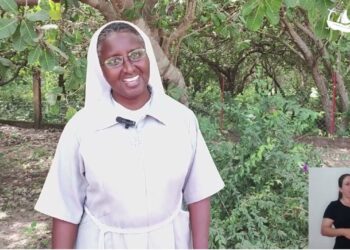 Vocação | Irmã Florinda de Costa e Sá [Libras]