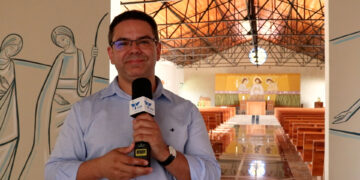 Padre Marcelo Ribeiro fala aos bispos do Paraná sobre os desafios vocacionais